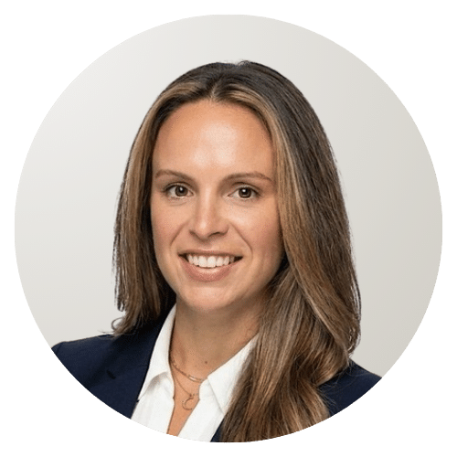 Headshot of Laura Rog